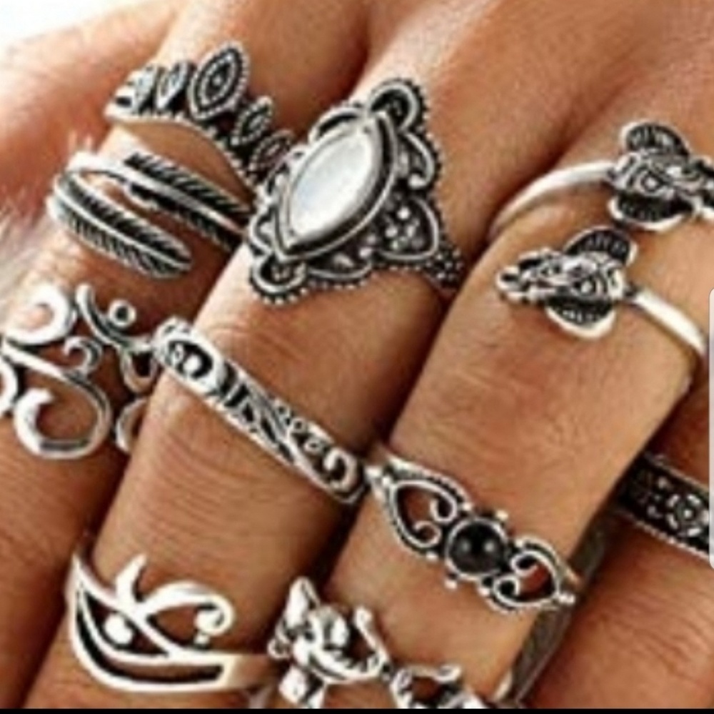 🎀3 for $25🎀 boho midi rings - Picture 2 of 6